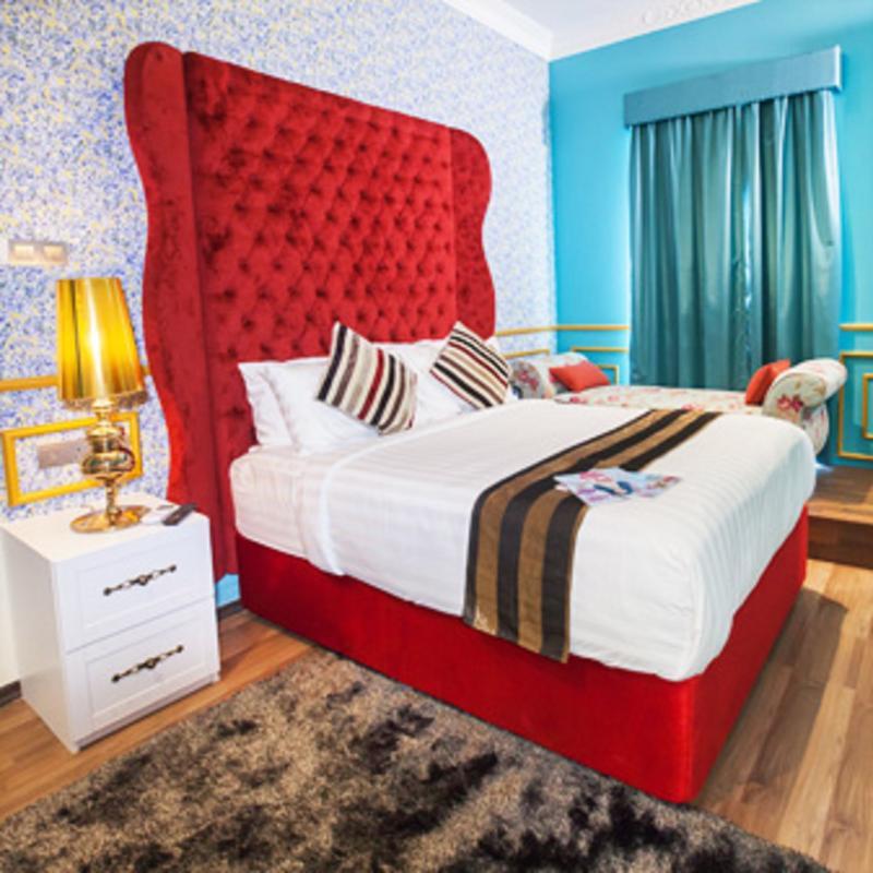 Hotel Raia & Convention Centre 4*